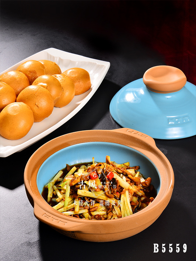 B5559韭香鳝絲配窩窩頭